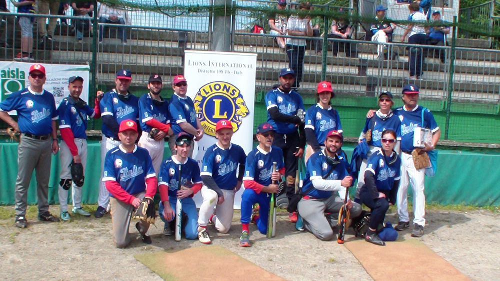 Video realizzato dal regista Massimo Saccares sulla settima edizione del torneo internazionale Mole's Cup disputatosi a Sala Baganza (Parma) nei giorni 20-21 maggio 2017 in collaborazione con i Lions Club 108 TB. 